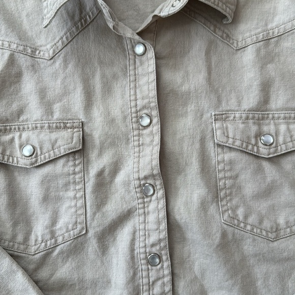 🤠Charlotte Russe linen/cotton long sleeve western shirt. Size M. - Picture 4 of 7